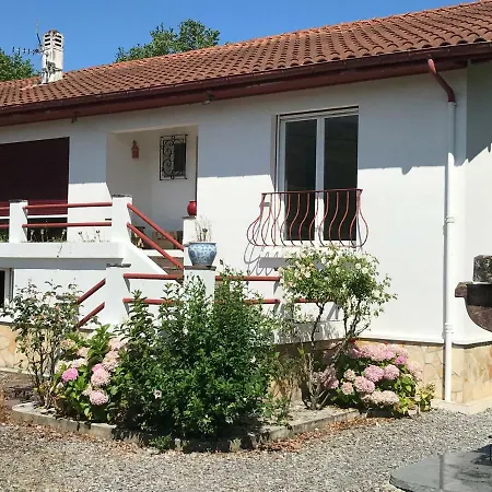 Maison Vue Sur La Rhune A Ferienhaus Ascain